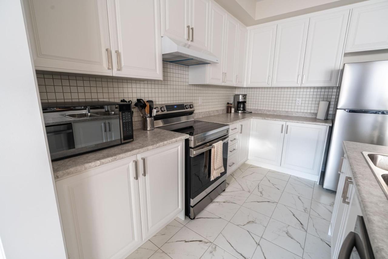 Brand New Home Minutes From Niagara Falls. Thorold Zewnętrze zdjęcie